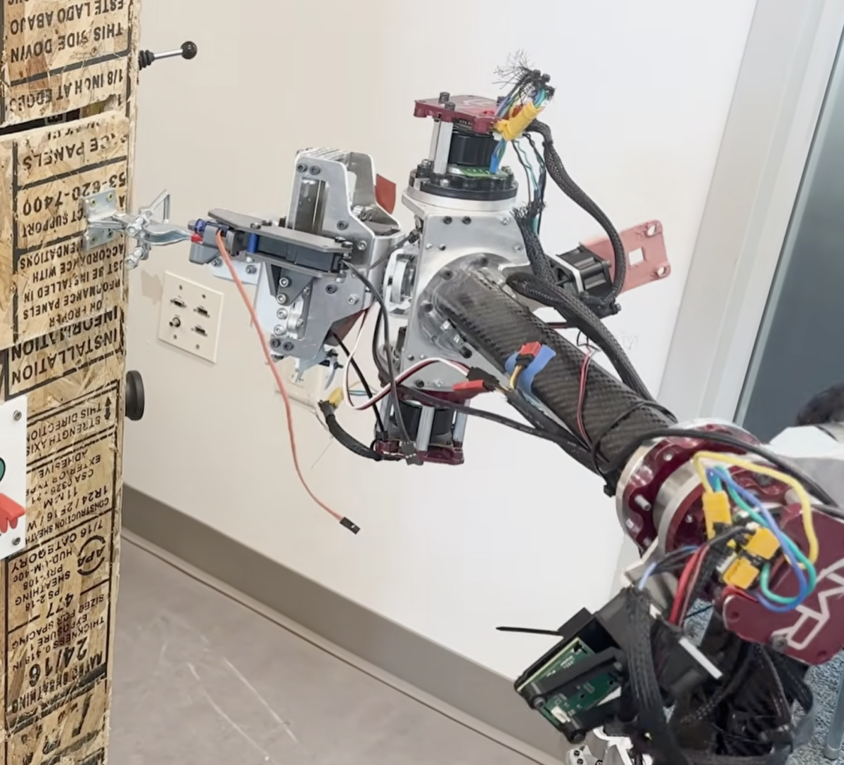 Robotic arm end effector